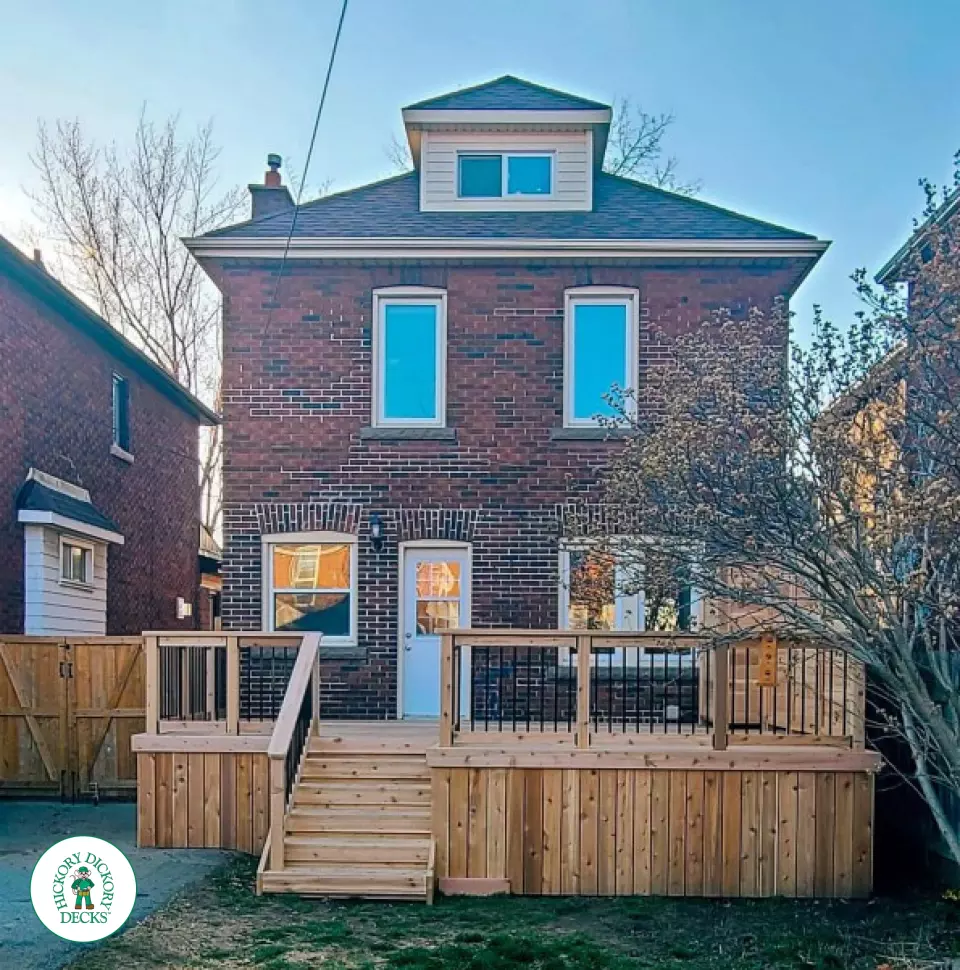 Cedar Deck in Hamilton Ontairo