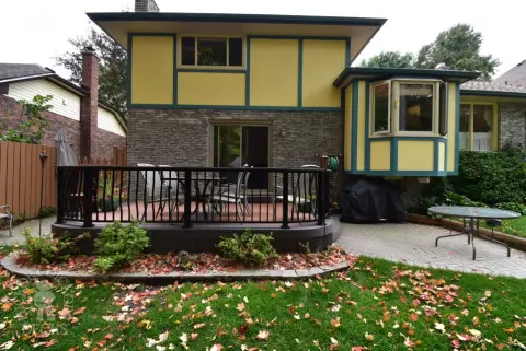 Azek Deck in Waterloo Ontario