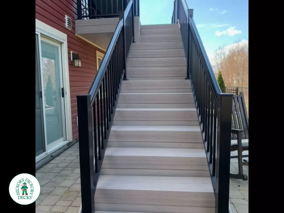 Small high composite deck with stairs.