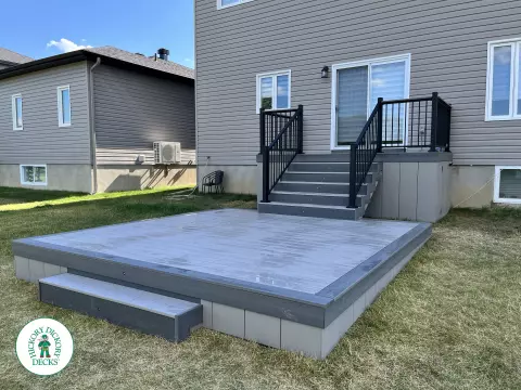 2 Level Clubhouse Custom Deck in Kemptville 2 Level Clubhouse Custom Deck in Kemptville