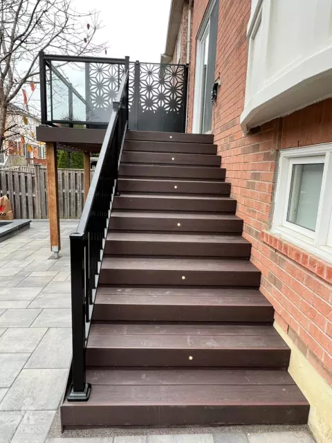 Deck Picture 4 Deck Picture 4