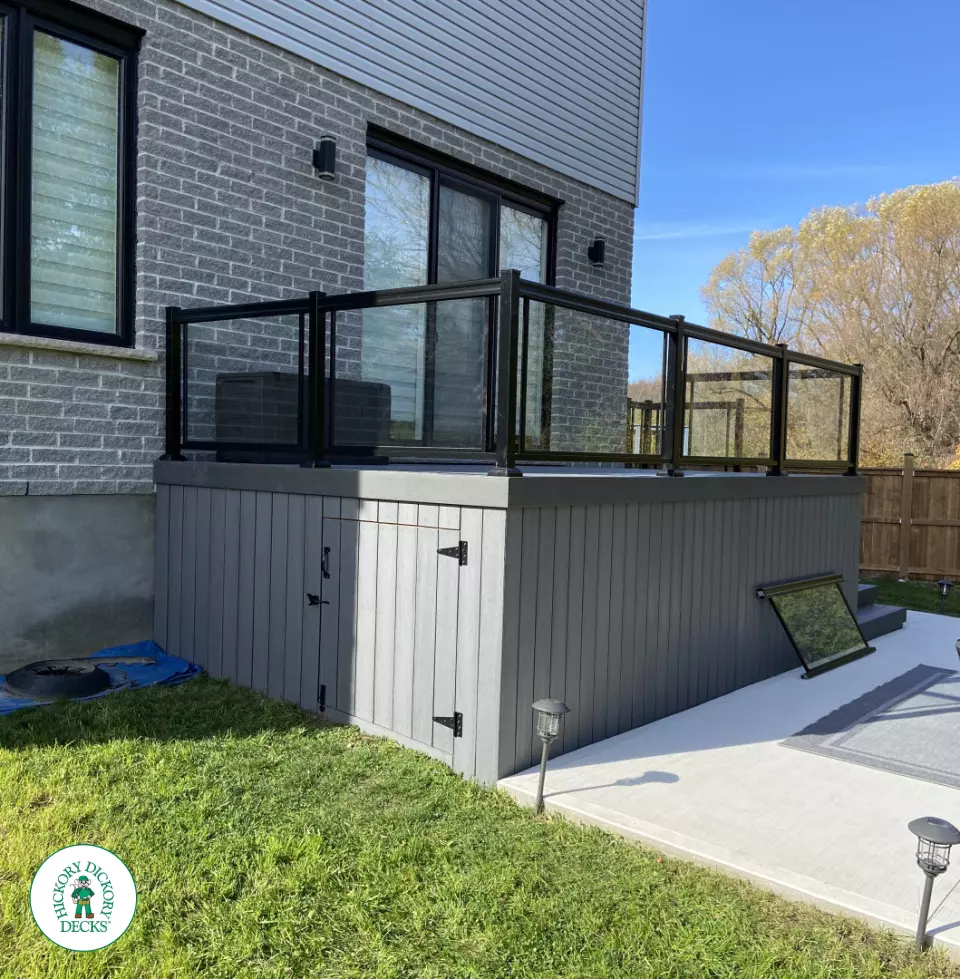 TruNorth Deck with Glass Railings London Ontario
