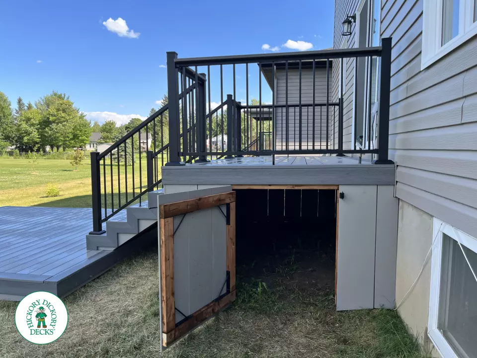 2 Level Clubhouse Custom Deck in Kemptville