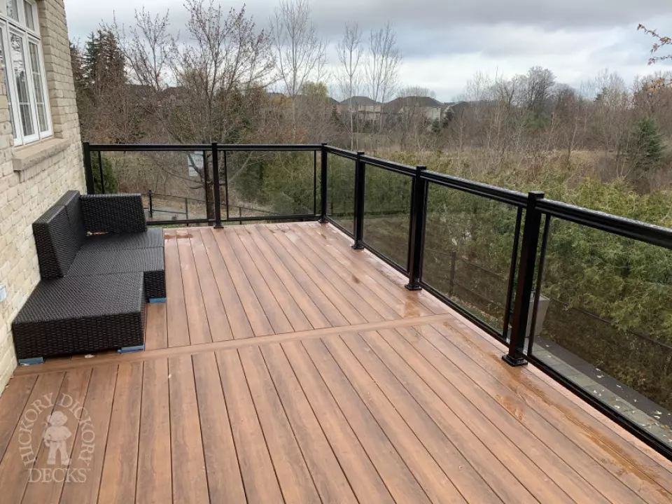 Zuri high deck with glass railings and stairs in Oakville Zuri high deck with glass railings and stairs in Oakville