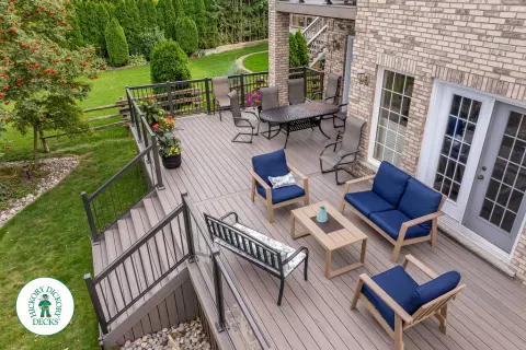 TruNorth Deck in Wasaga Beach with glass rails and lake view