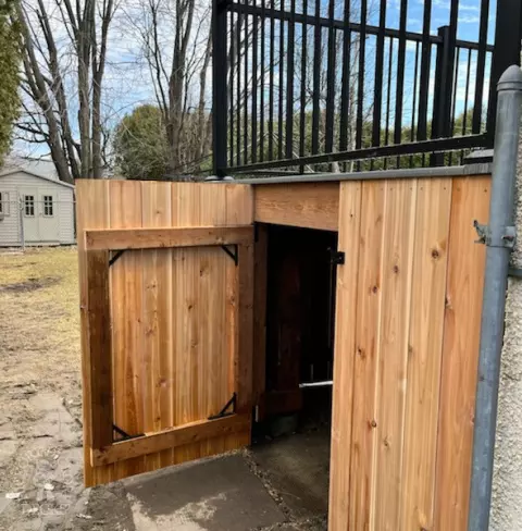 Fiberon Deck with Aluminum Railing in Kanata Ontario