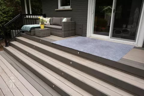 Low deck with lights in trunorth decking