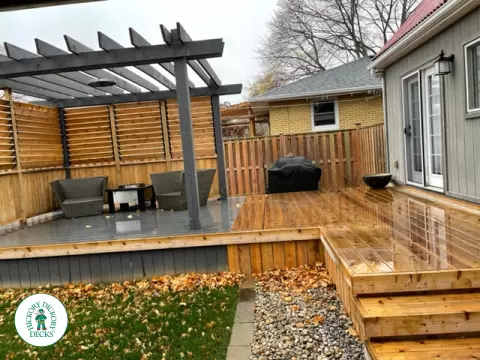 Cedar deck with pergola and privacy screens