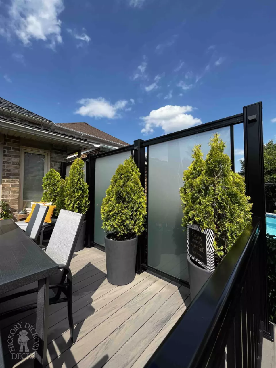 TruNorth Deck with Aluminum Railings, Privacy Screen and LIghts TruNorth Deck with Aluminum Railings, Privacy Screen and LIghts