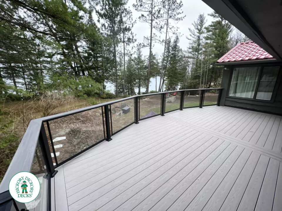 Azek high deck with glass railings in Barrie Azek high deck with glass railings in Barrie