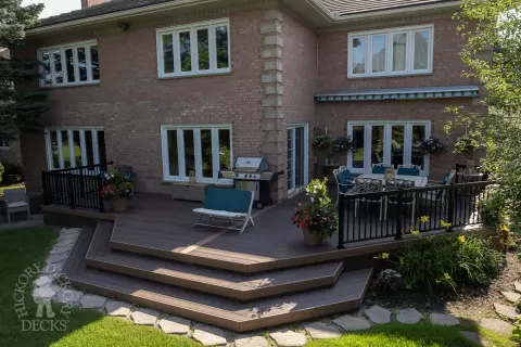 334 square foot Armadillo deck in brown color