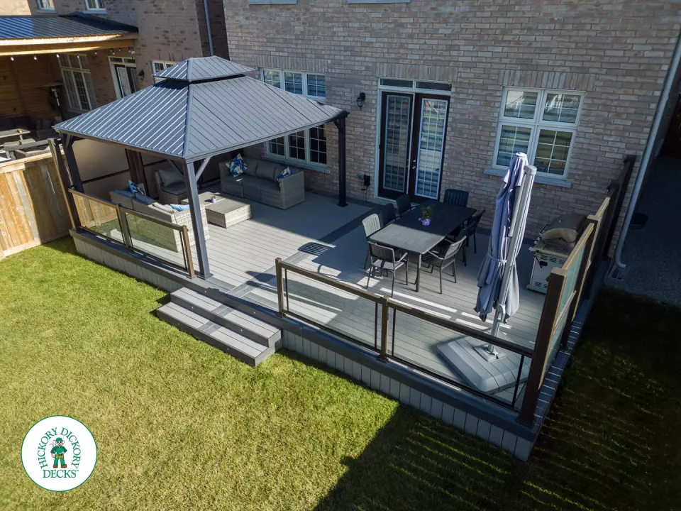 Clubhouse low deck lights