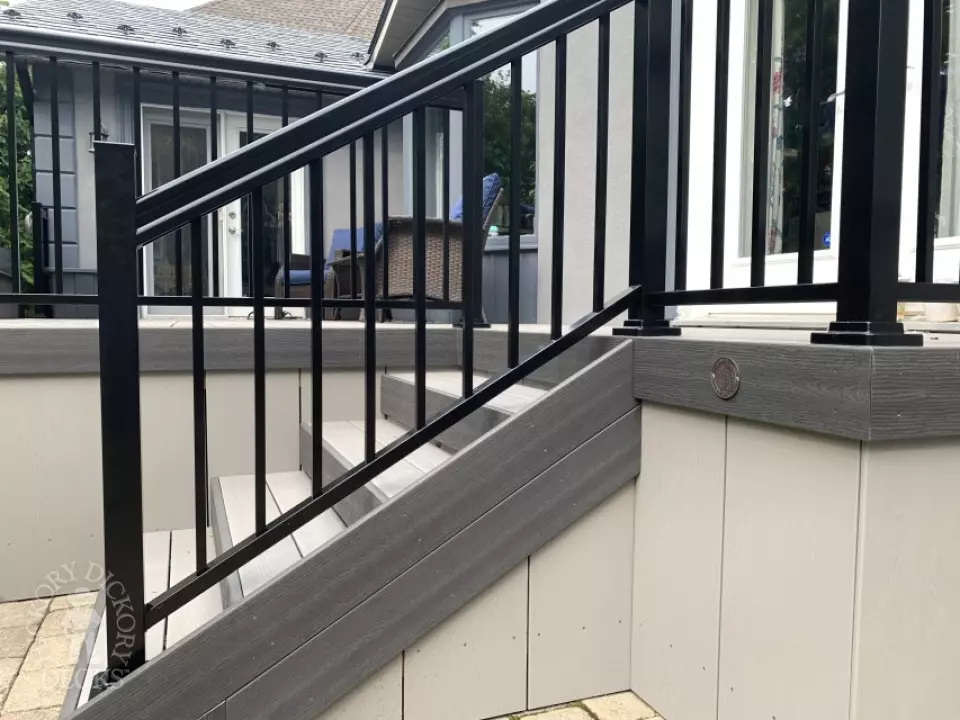 Clubhouse hot tub deck in Mississauga with aluminum railing