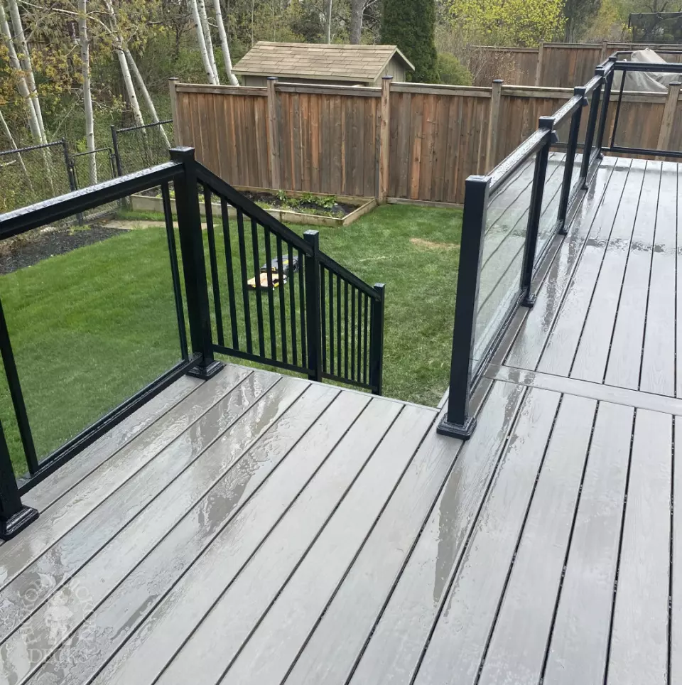 Fiberon deck glass rail