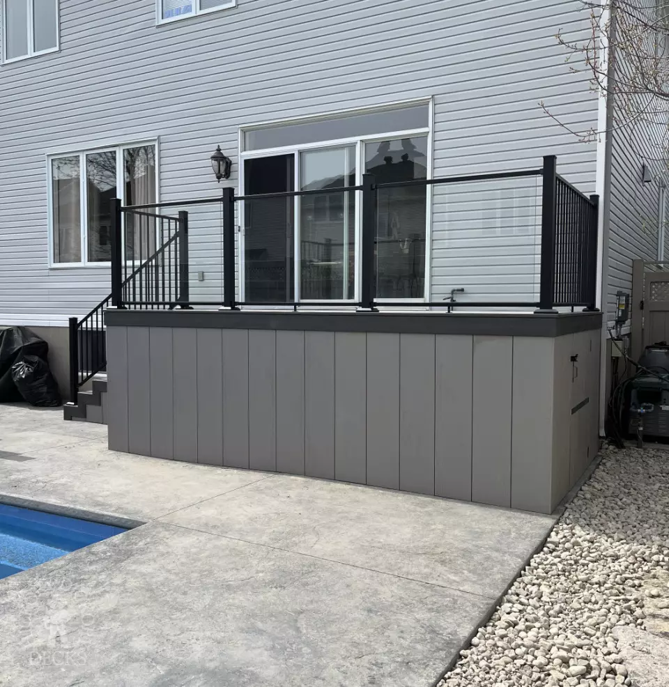 Clubhouse Deck with Glass Rail in Kanata Clubhouse Deck with Glass Rail in Kanata