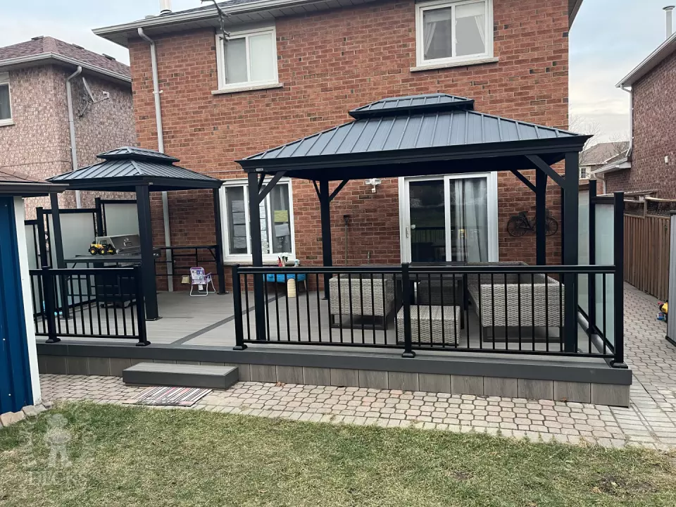 Clubhouse deck with privacy in Mississauga