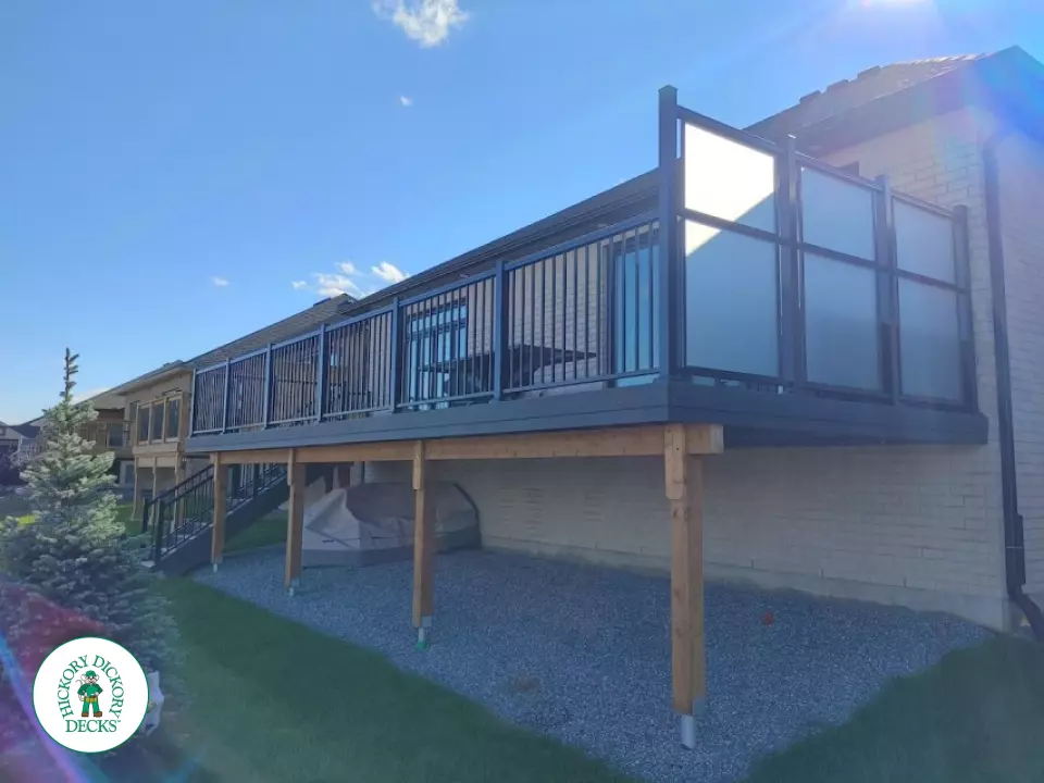 Clubhouse high deck with privacy screens in Welland