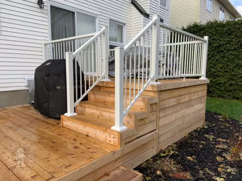 Cedar Deck in Kanata Ontario Cedar Deck in Kanata Ontario