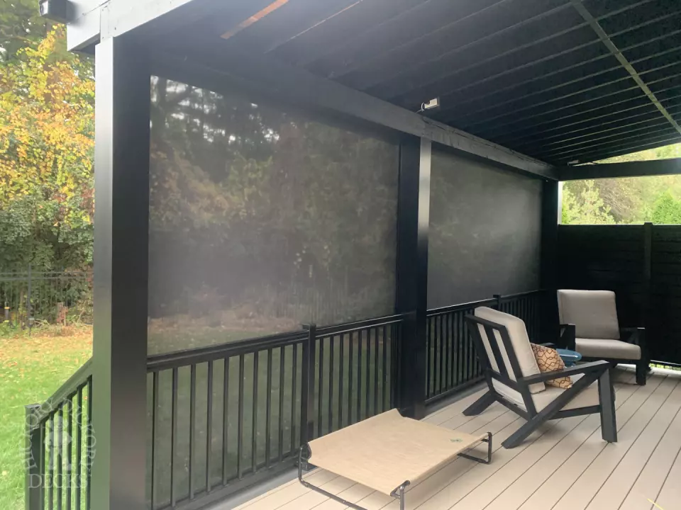 Cambridge deck with shed roof