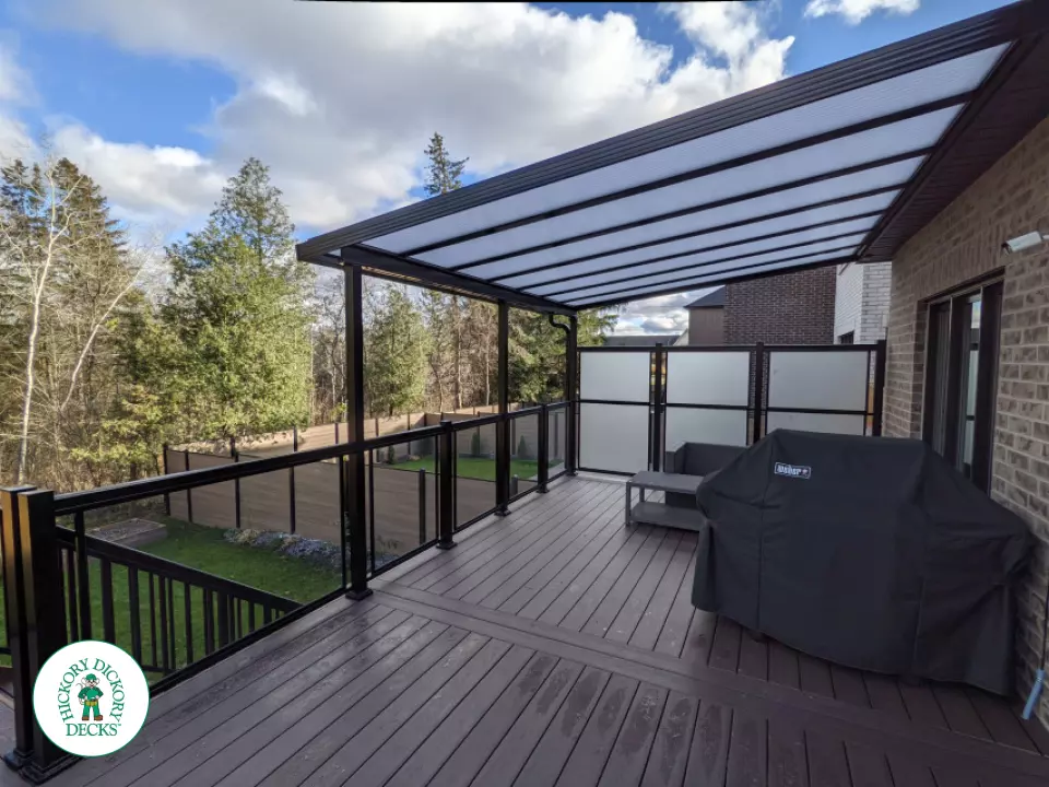 Clubhouse deck and sunroom Cambridge Clubhouse deck and sunroom Cambridge