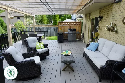 Clubhouse pool deck with pergola in Ancaster