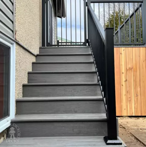 Fiberon Deck with Aluminum Railing in Kanata Ontario Fiberon Deck with Aluminum Railing in Kanata Ontario
