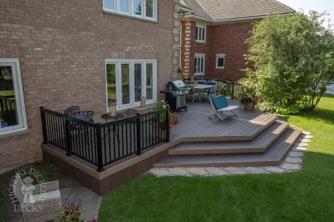 334 square foot Armadillo deck in brown color