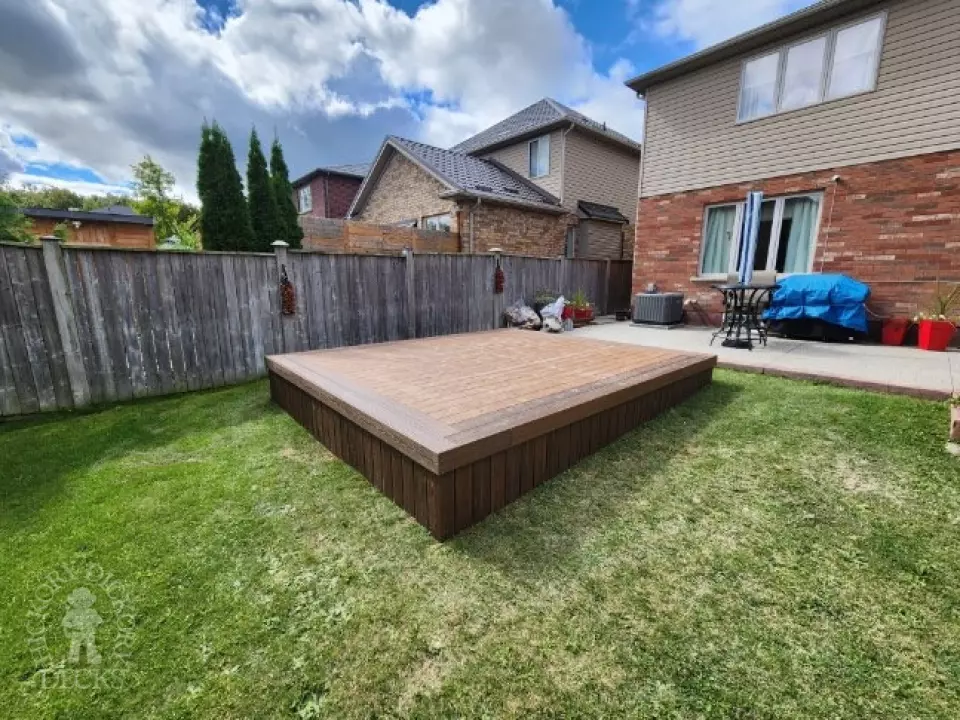 FIberon floating deck in Ancaster