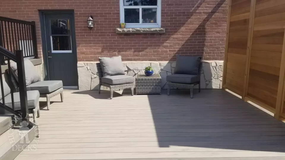 TruNorth Deck with Privacy and Pergola in Hamilton Mountain