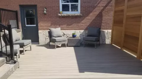 TruNorth Deck with Privacy and Pergola in Hamilton Mountain