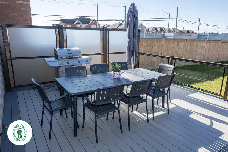 Clubhouse low deck lights