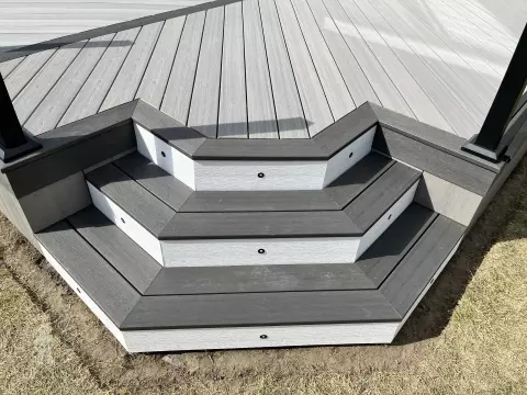 Fiberon Deck in Kanata