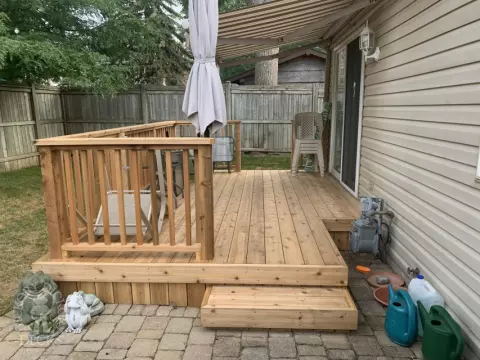 Custom Cedar Deck in Grimsby