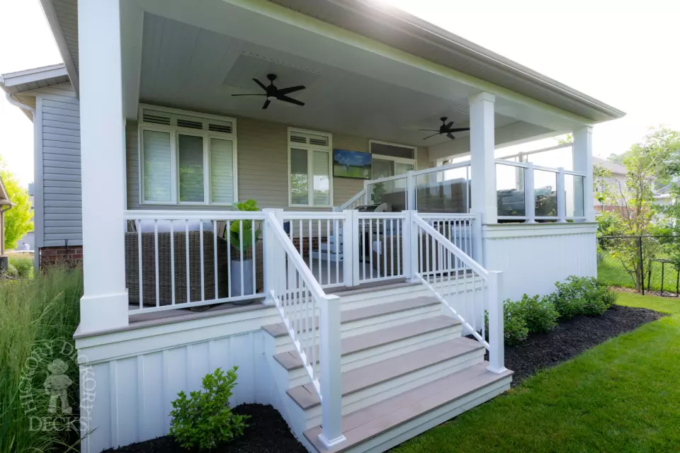 Azek porch in New Hamburg Azek porch in New Hamburg