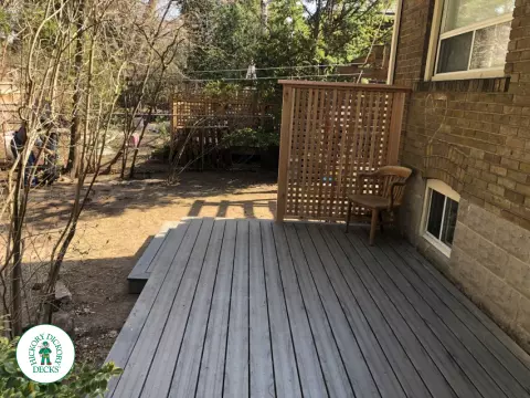 Armadillo low deck with privacy in Etobicoke