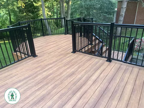Zuri high deck in Mississauga with privacy screens and aluminum railings