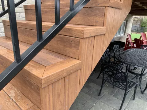 Zuri high deck with glass railings and stairs in Oakville