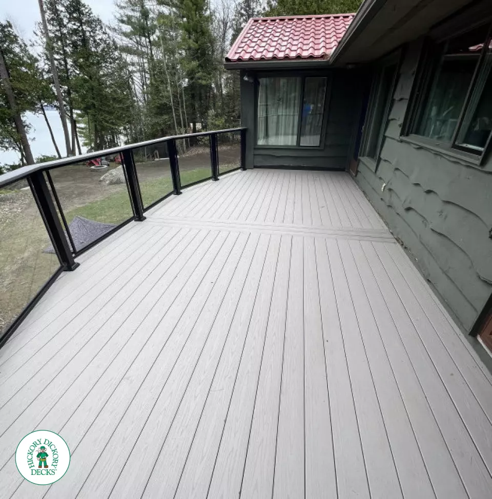 Azek high deck with glass railings in Barrie Azek high deck with glass railings in Barrie