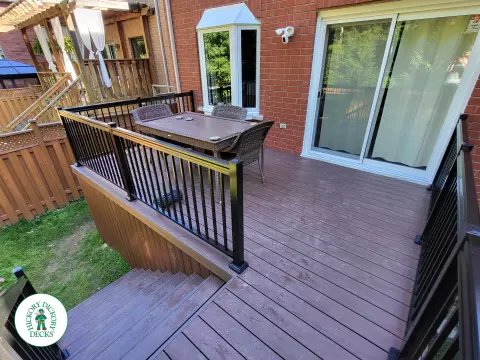 Trunorth deck with rails