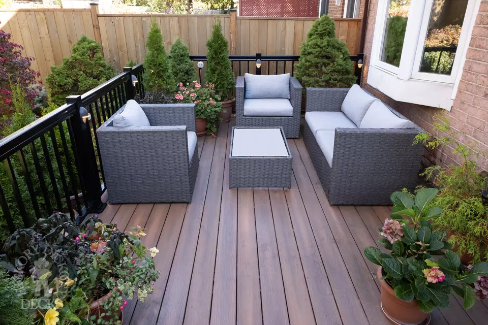 Fiberon deck in Richmond Hill