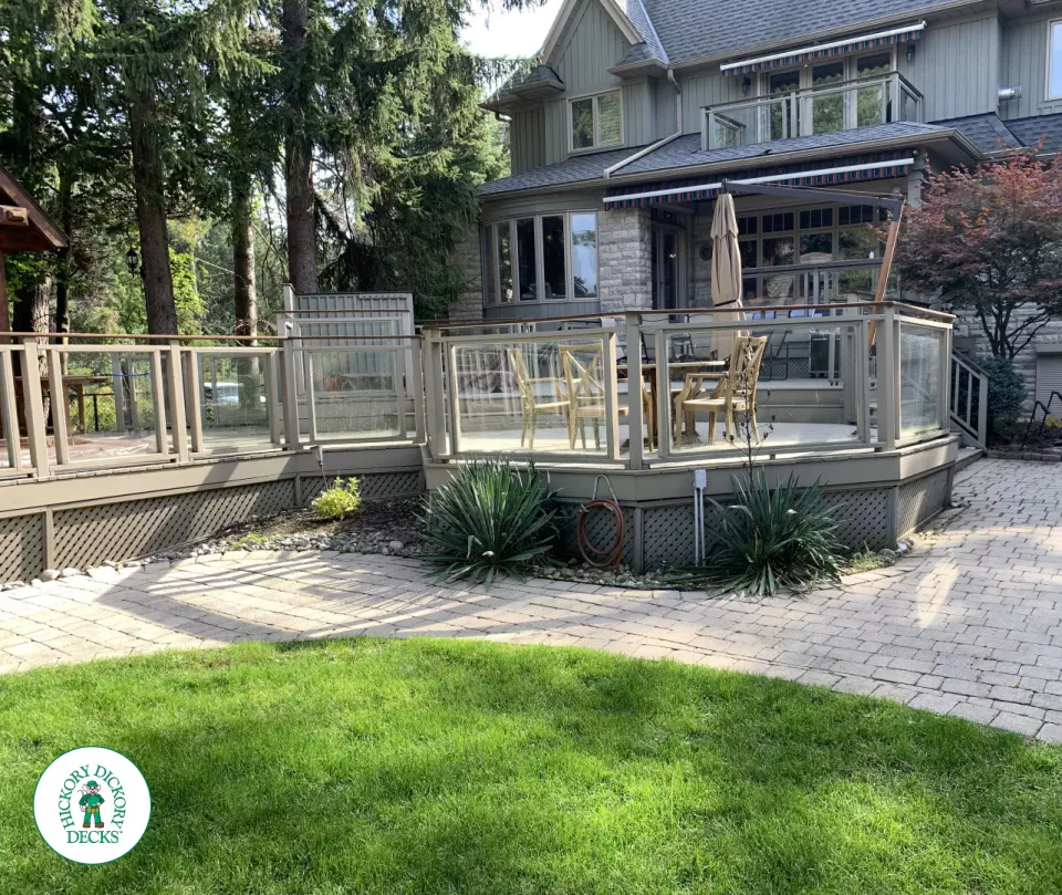 Clubhouse deck with glass railings in Mississauga