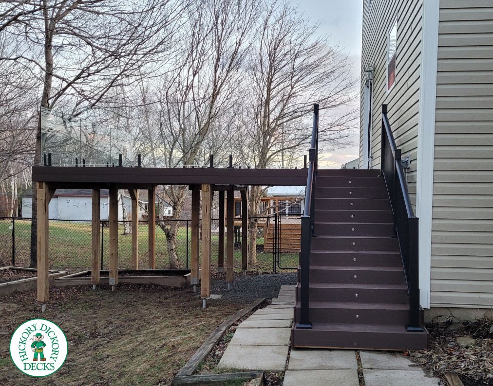 Fiberon deck with invisirail glass in Dartmouth Nova Scotia