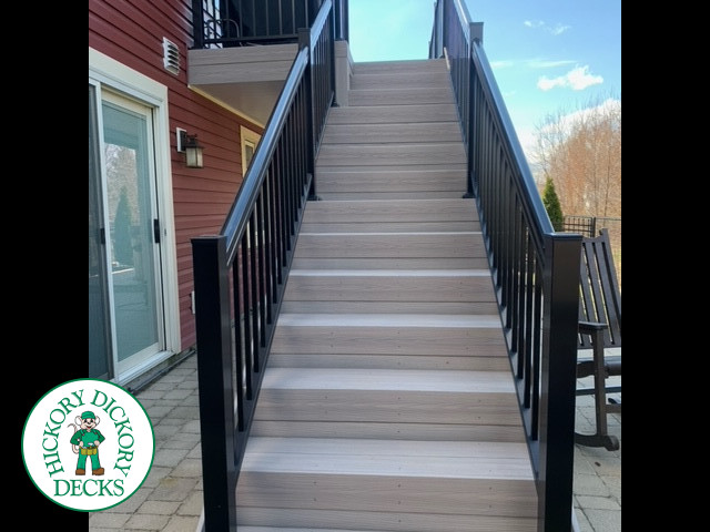 Small high composite deck with stairs.
