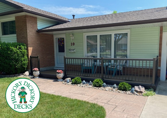 Fiberon Front Porch with Aluminum Railing in St. Catharines