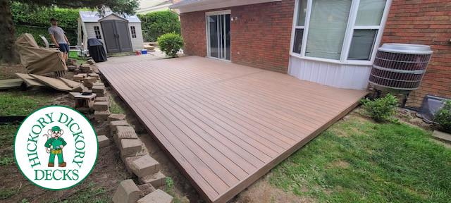 Low TruNorth deck in brown.